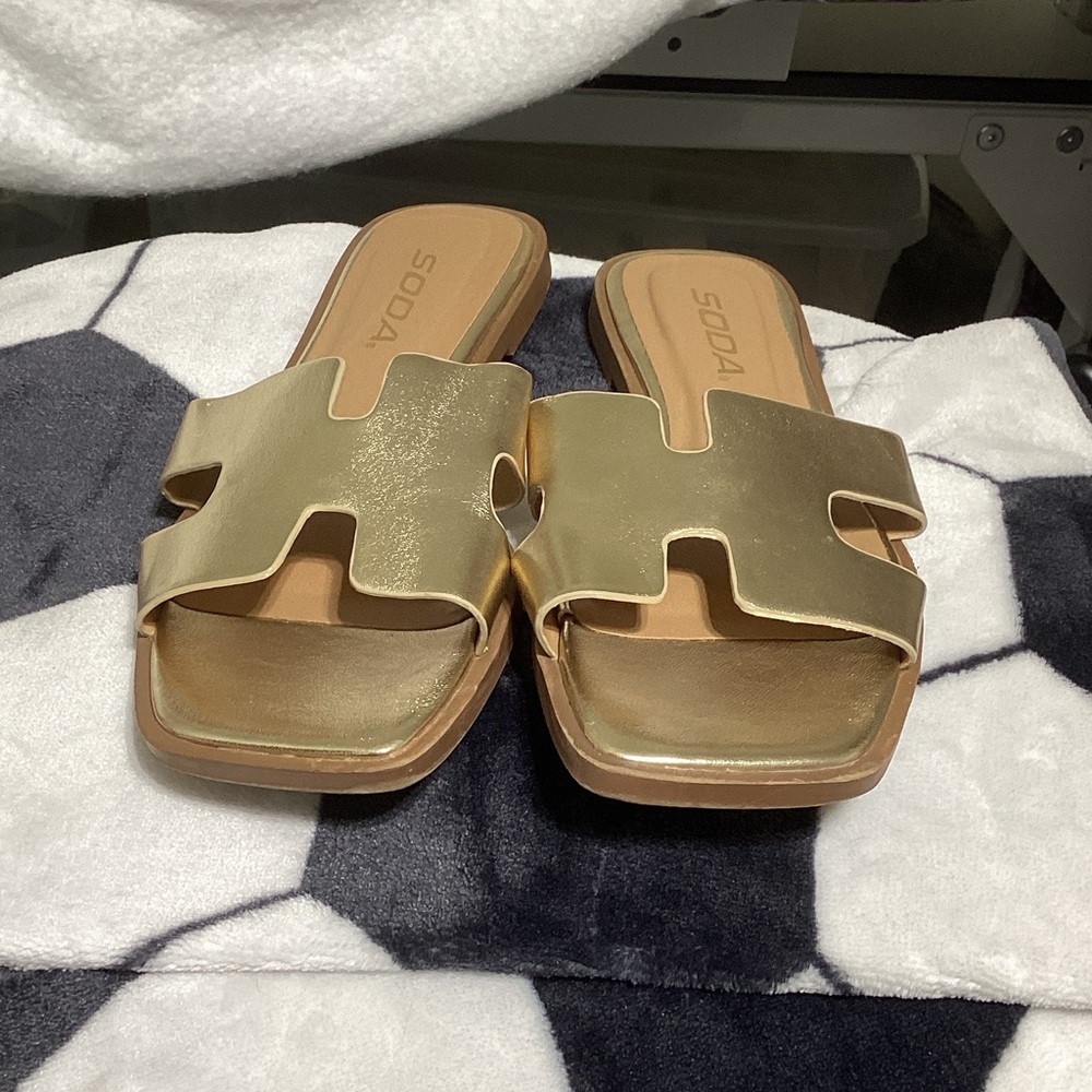 Soda Women's Metallic Gold Slide Sandals